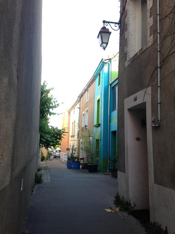 Rezé La Maison Bleue Trentemoult المظهر الخارجي الصورة