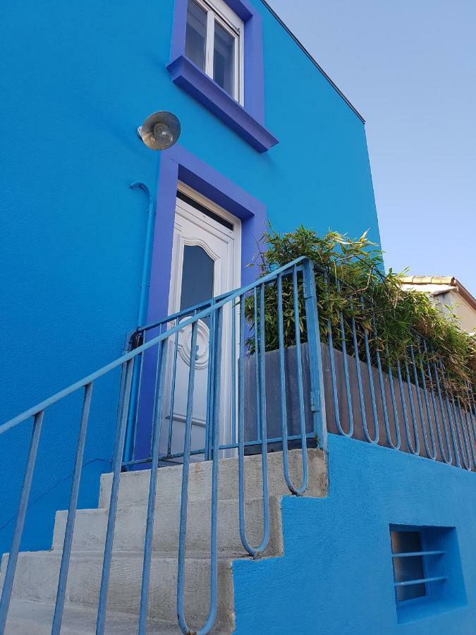 Rezé La Maison Bleue Trentemoult المظهر الخارجي الصورة